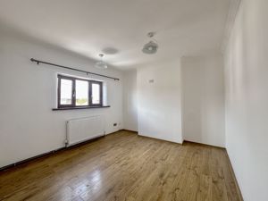 Lounge- click for photo gallery